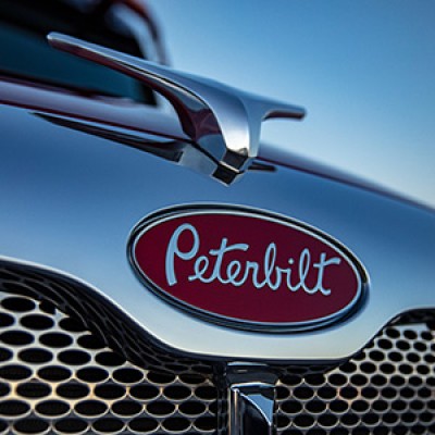 Peterbilt Motors Company logo