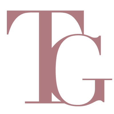 TASHAS GROUP Logo