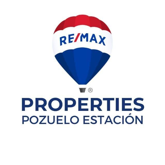 RE/MAX Properties logo