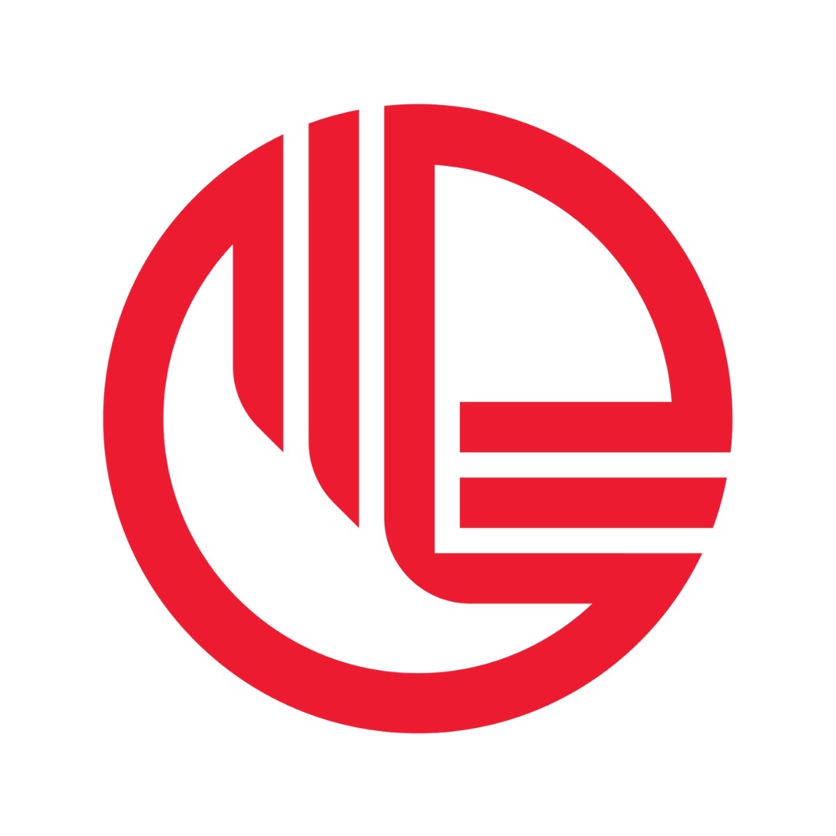 Lum's Auto Center logo