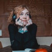 Sindy Kirks - Storyteller